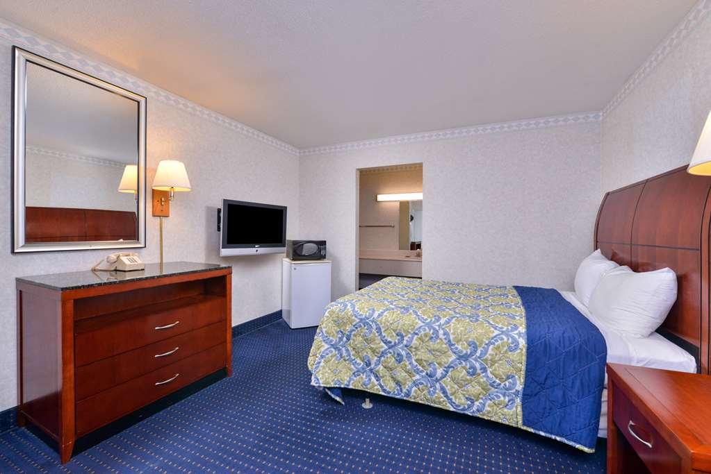Americas Best Value Inn Of Decatur Oda fotoğraf