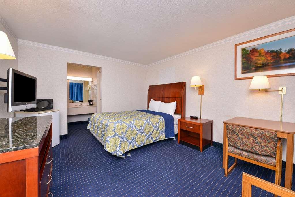 Americas Best Value Inn Of Decatur Oda fotoğraf